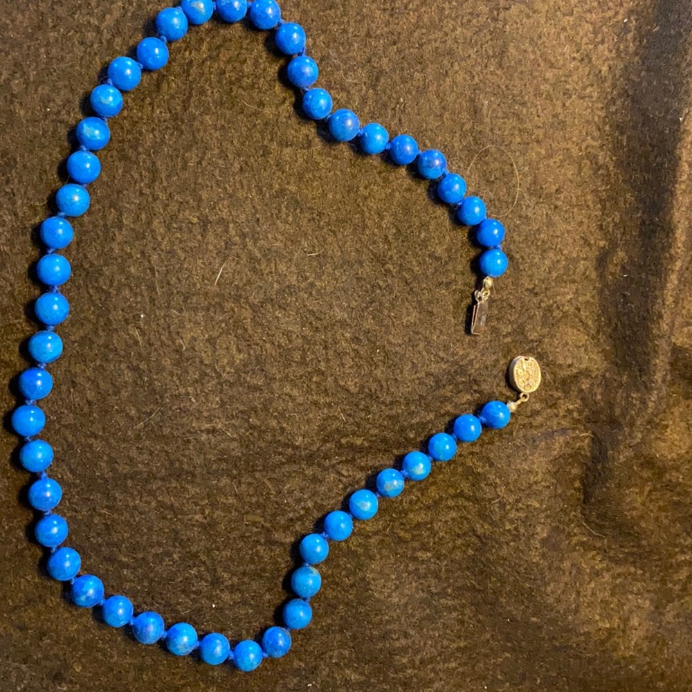 Vintage blue beaded necklace